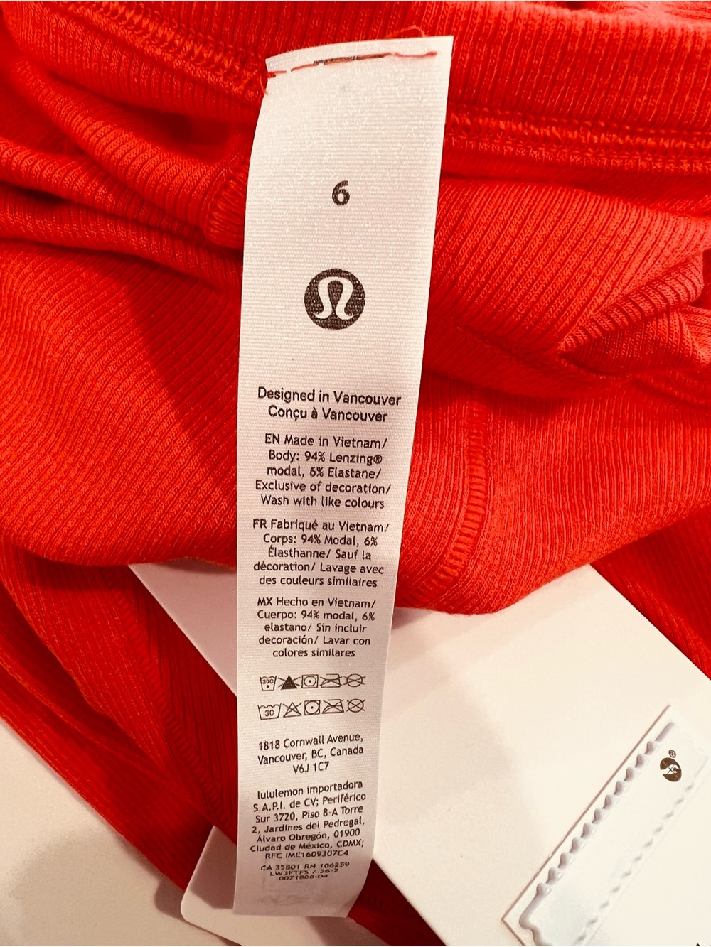 Lululemon Hold Tight Long Sleeve Cherry Ember Size 6 NWT - Picture 10 of 10
